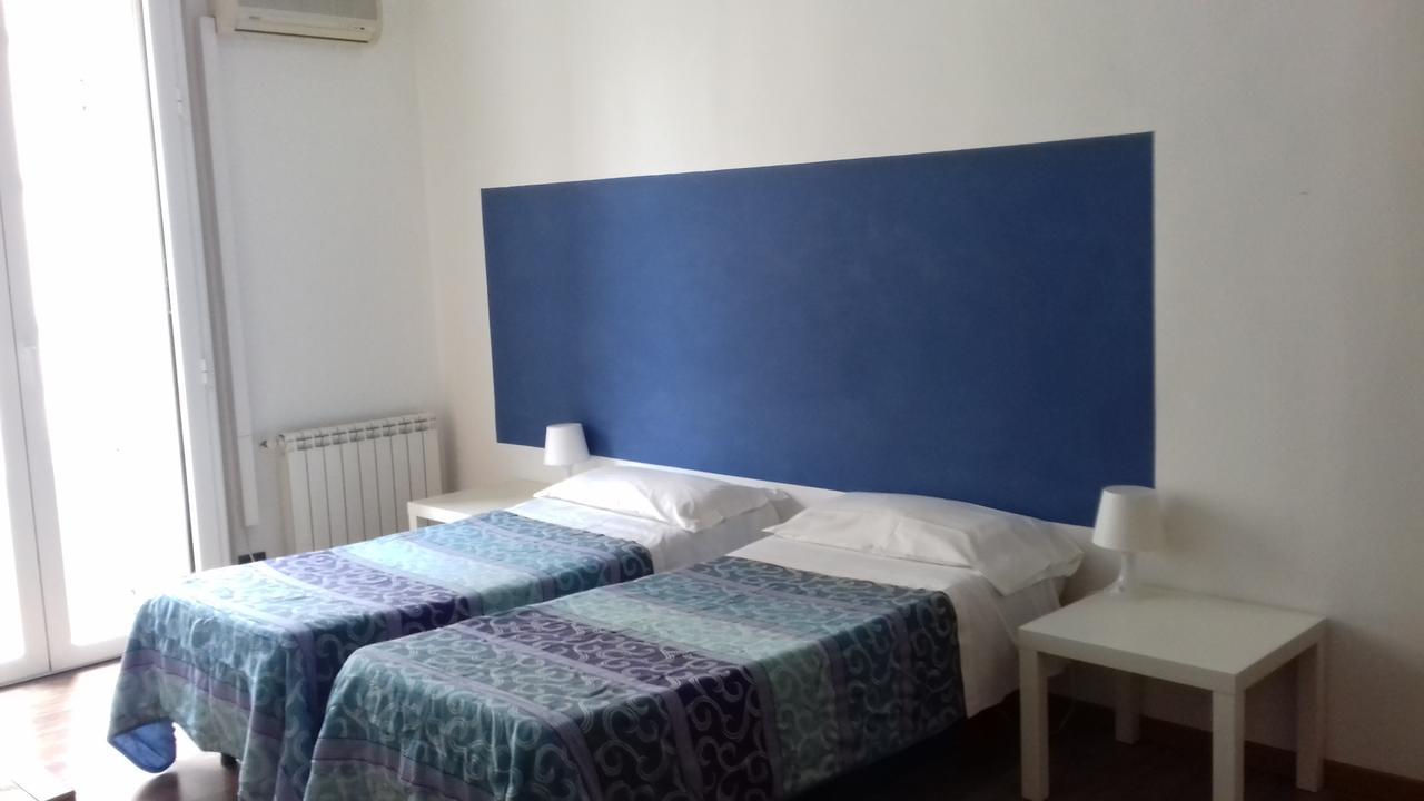B&B Caravaggio Siracusa 200 Metres From Ortigia Сиракузы Экстерьер фото